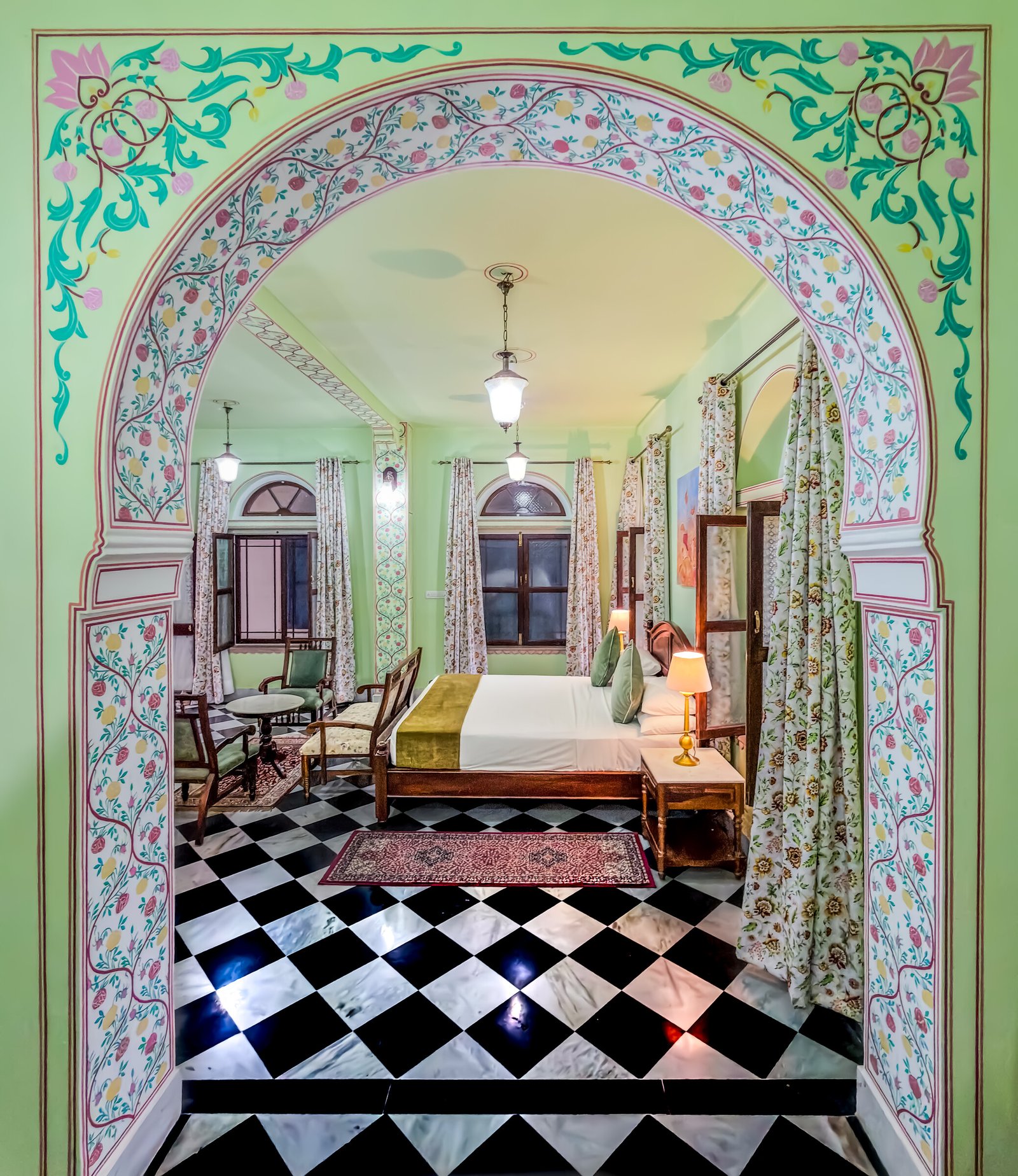 Courtyard Room Hero