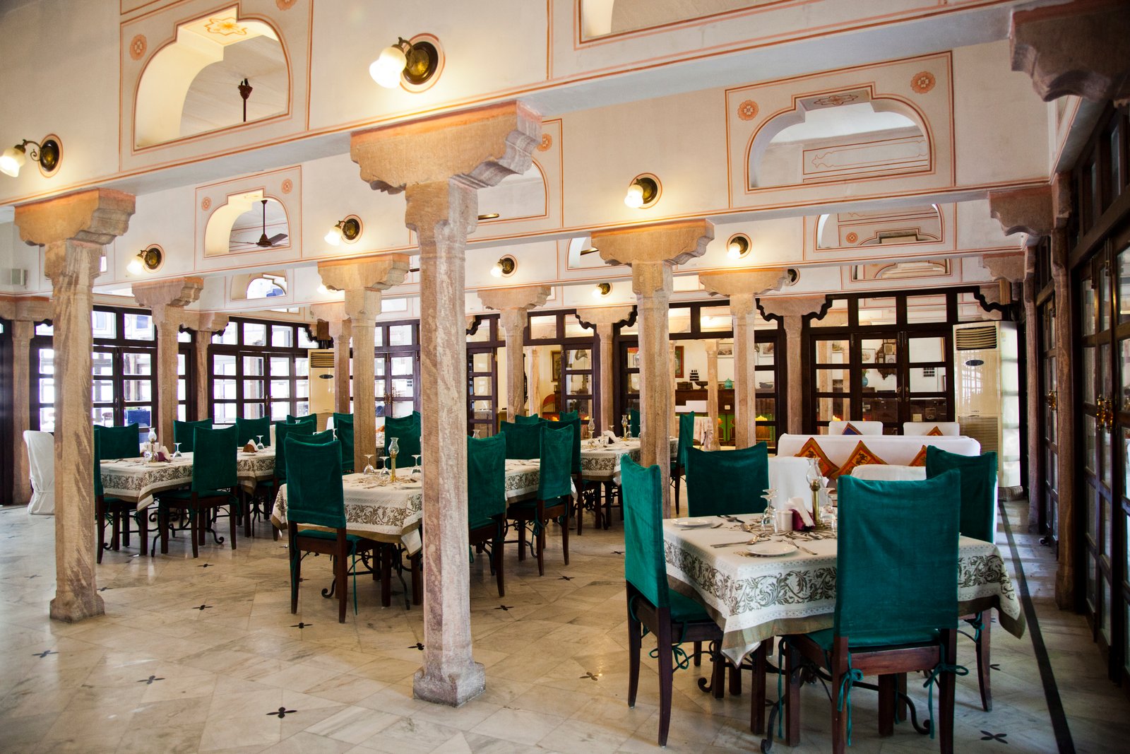Baradari Restaurant