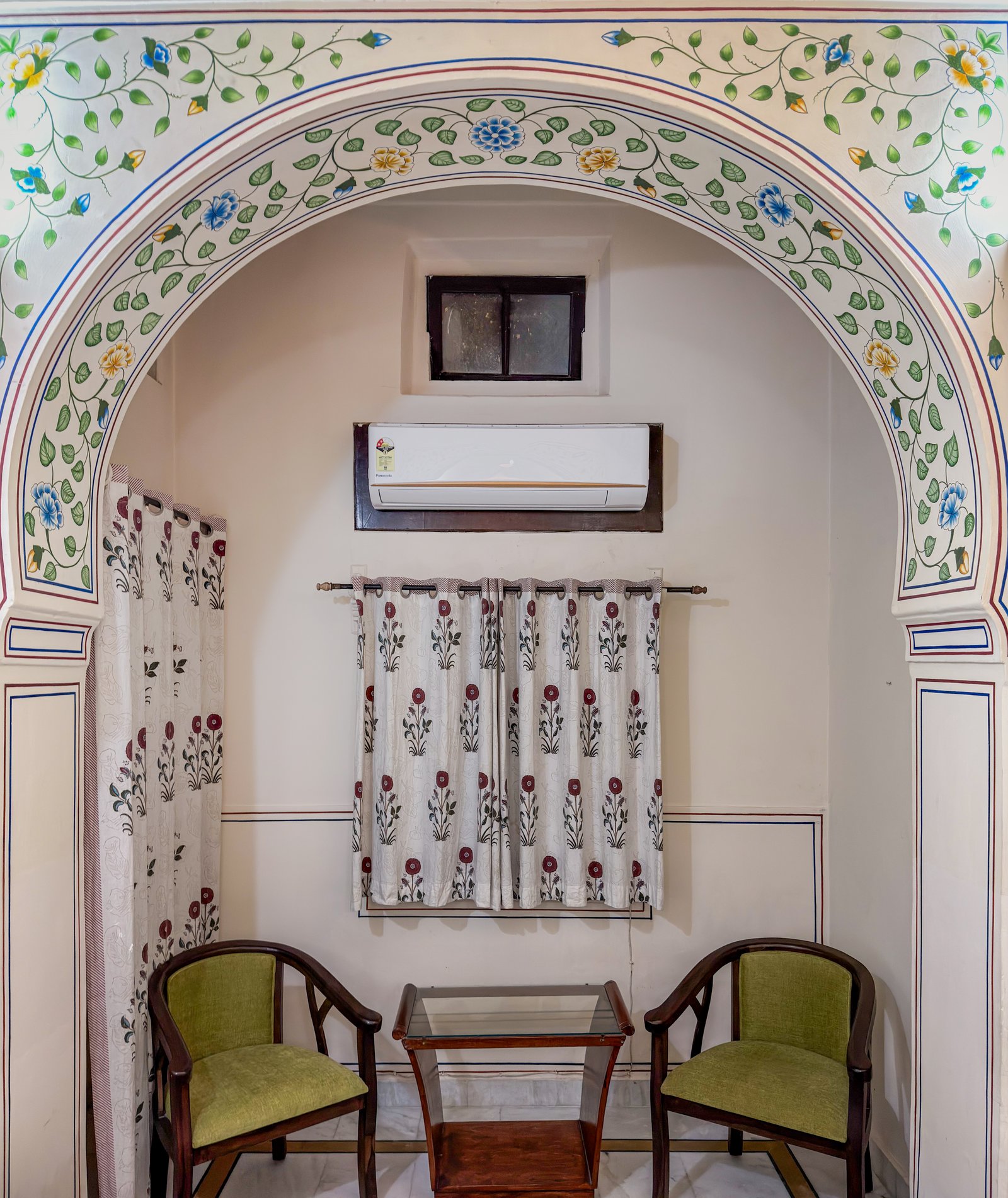 Heritage Standard Bathroom