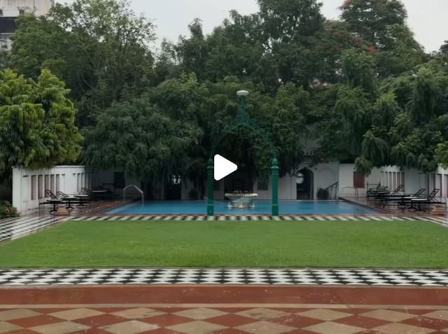 Instagram post by @diggipalace