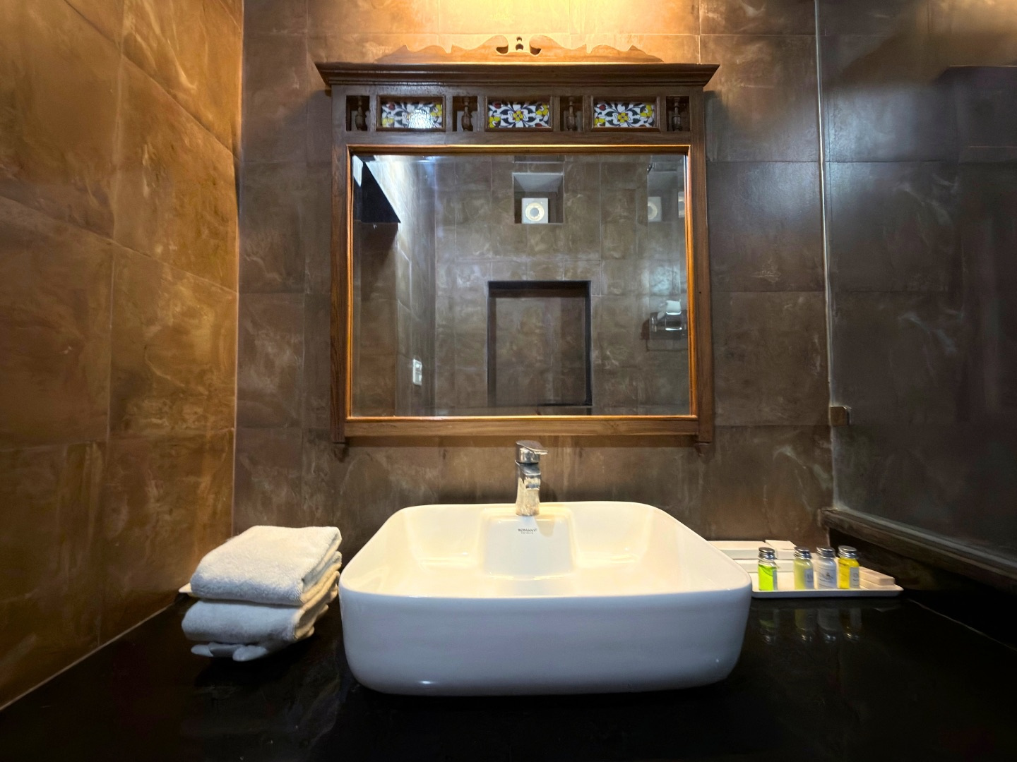 Palace Room — marble bathroom with vessel sink